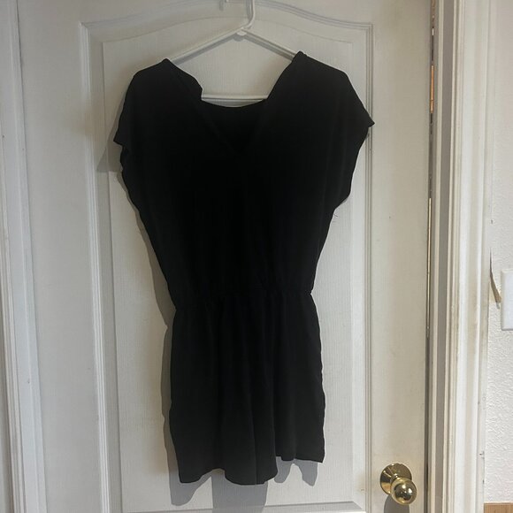 Z Supply Black Short Sleeve Romper with Pockets – Size Small - Picture 1 of 3